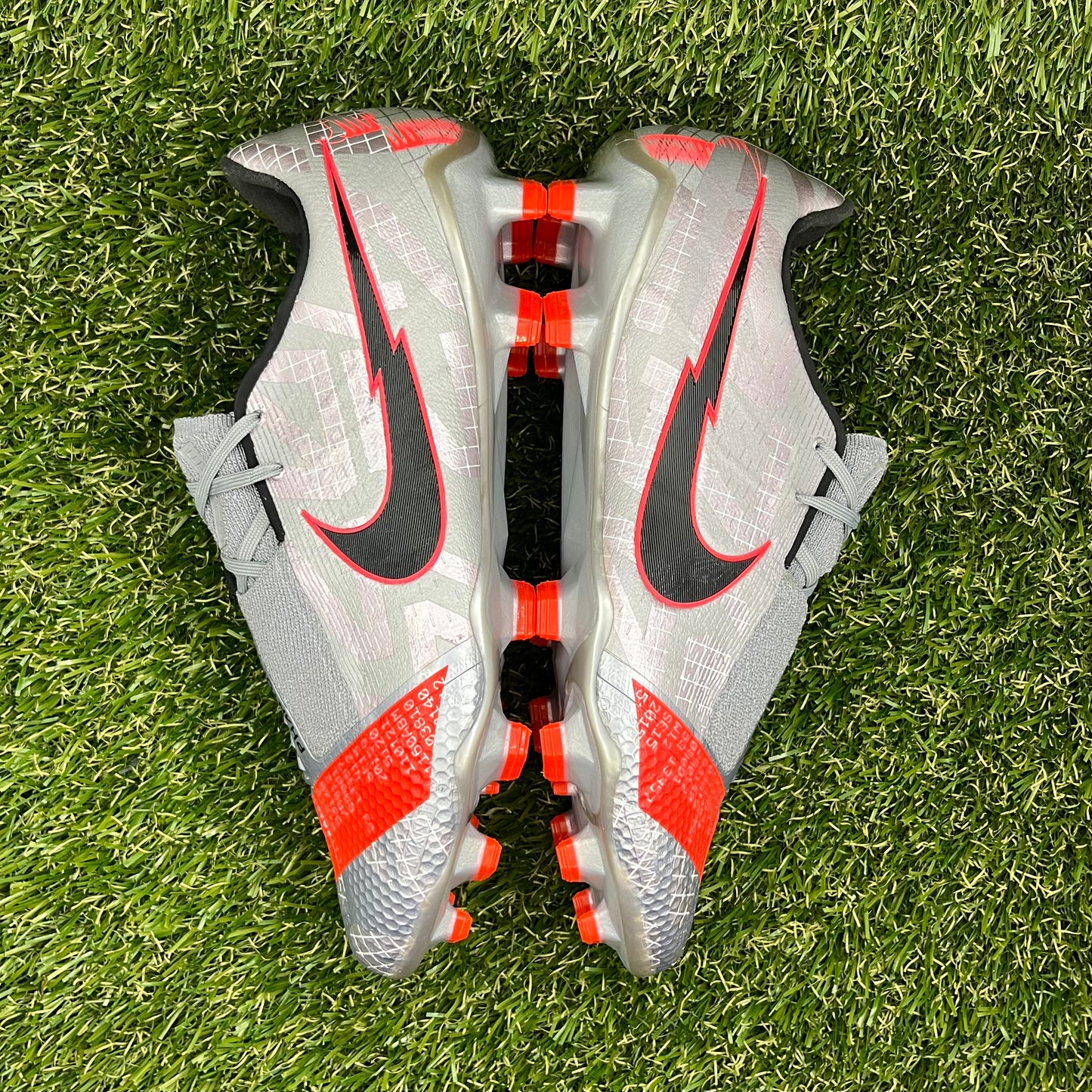 Nike Phantom Venom FG