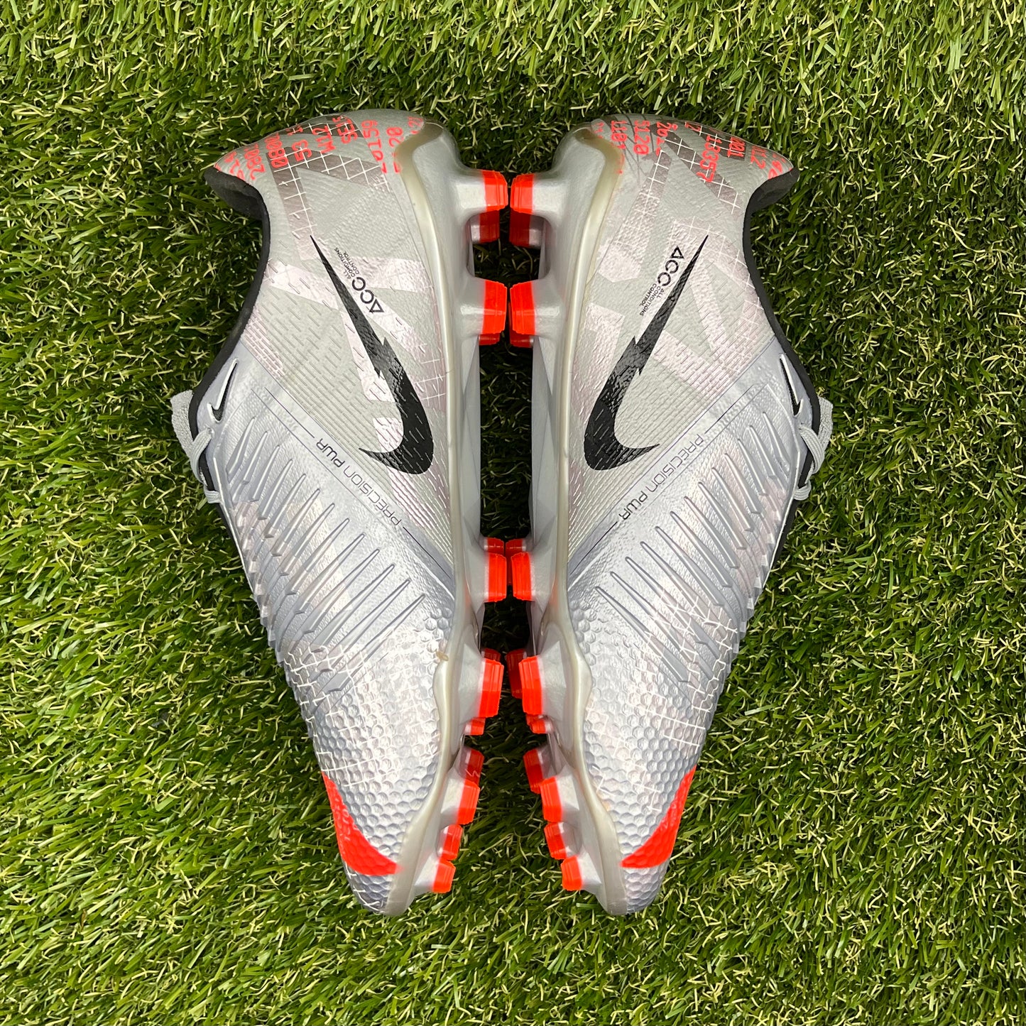 Nike Phantom Venom FG