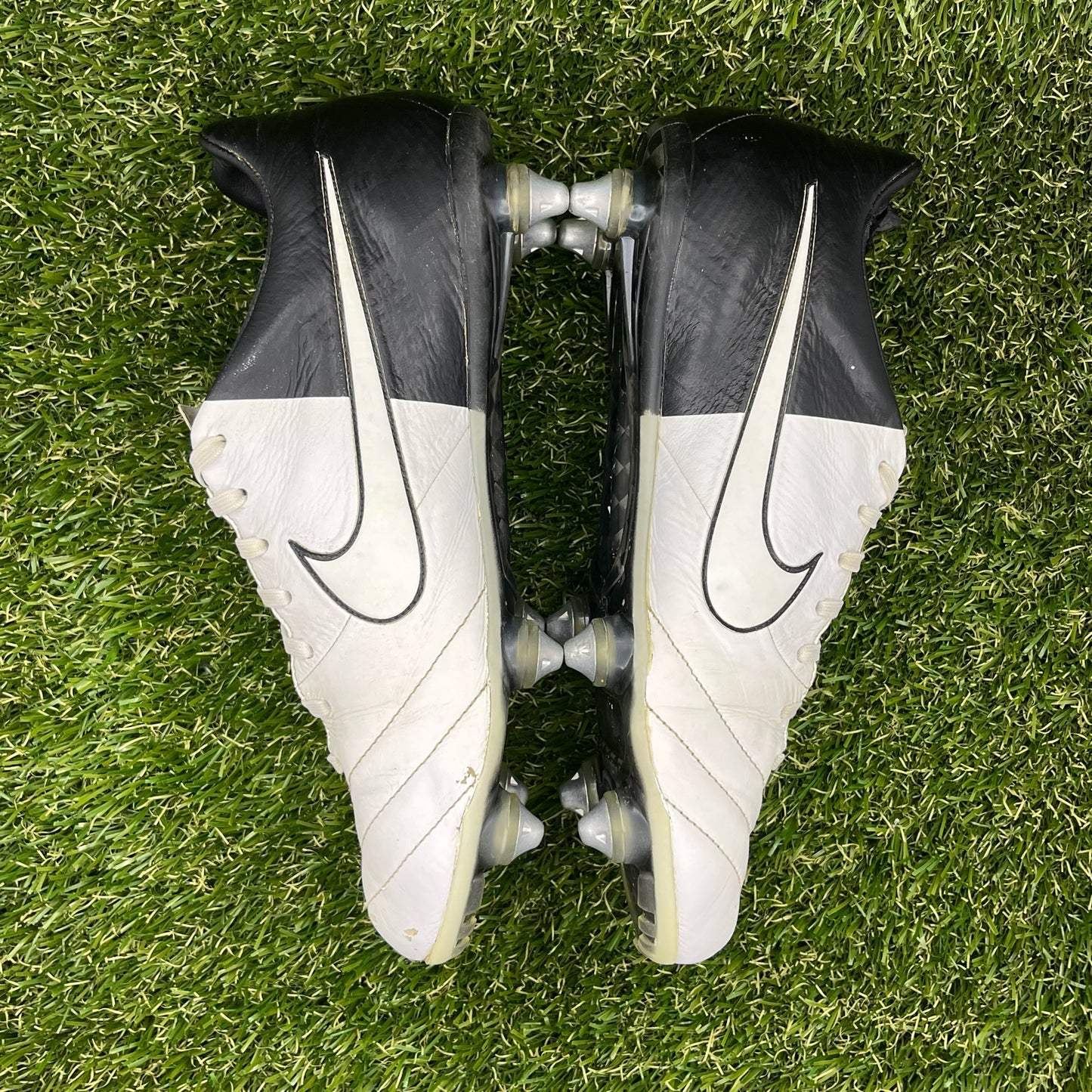 Nike Tiempo Legend 4 SG Clash Collection
