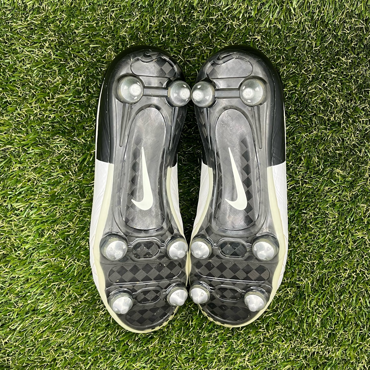 Nike Tiempo Legend 4 SG Clash Collection