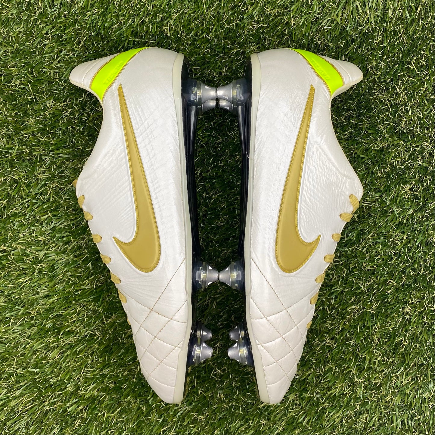 Nike Tiempo Legend 4 SG