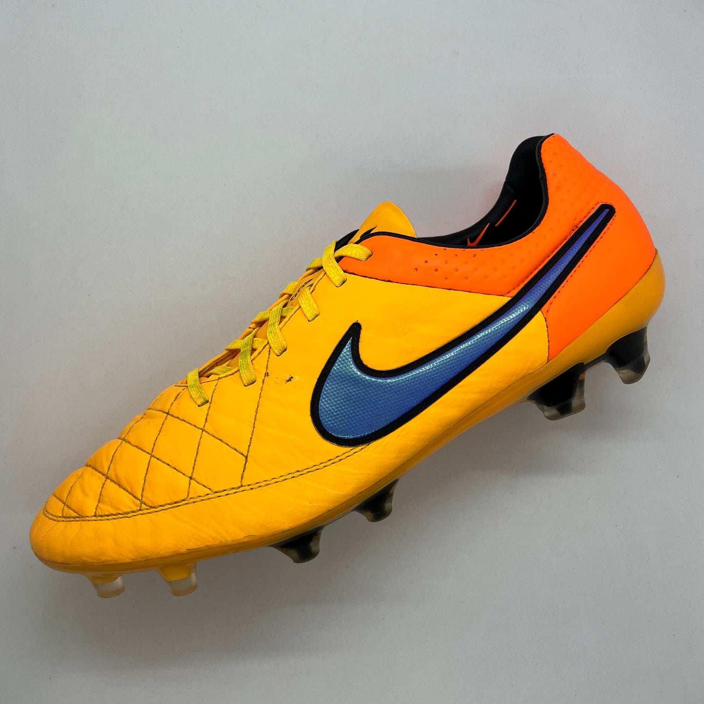 Nike tiempo legend 5 or on sale