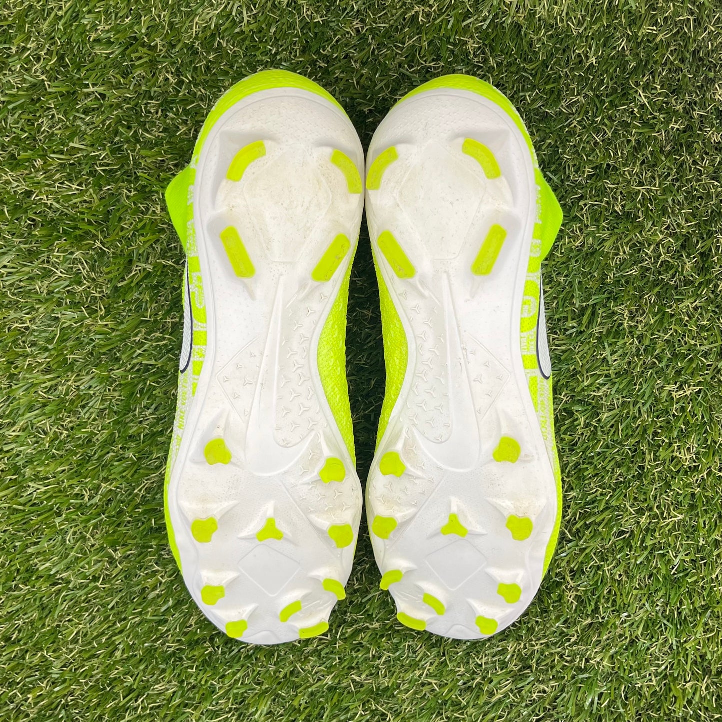 Nike Phantom Vision FG